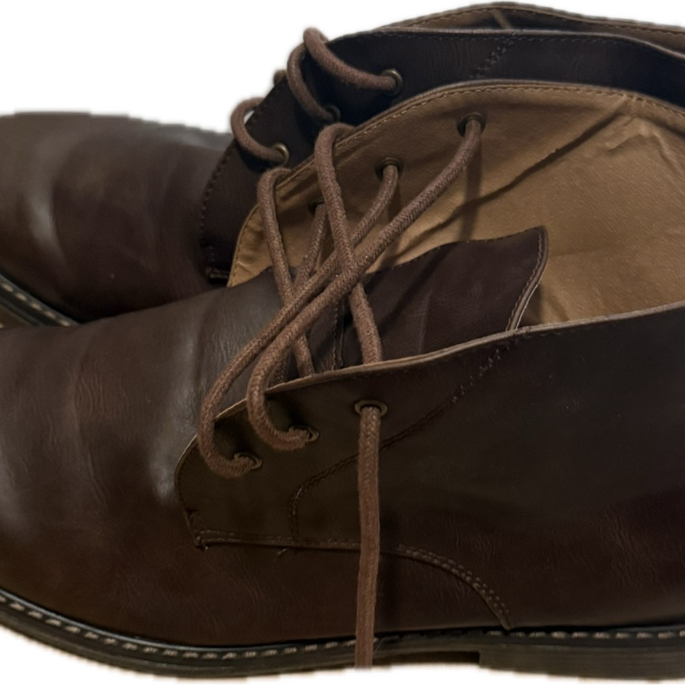 Old Navy Men's Dark Brown Chukka Boots